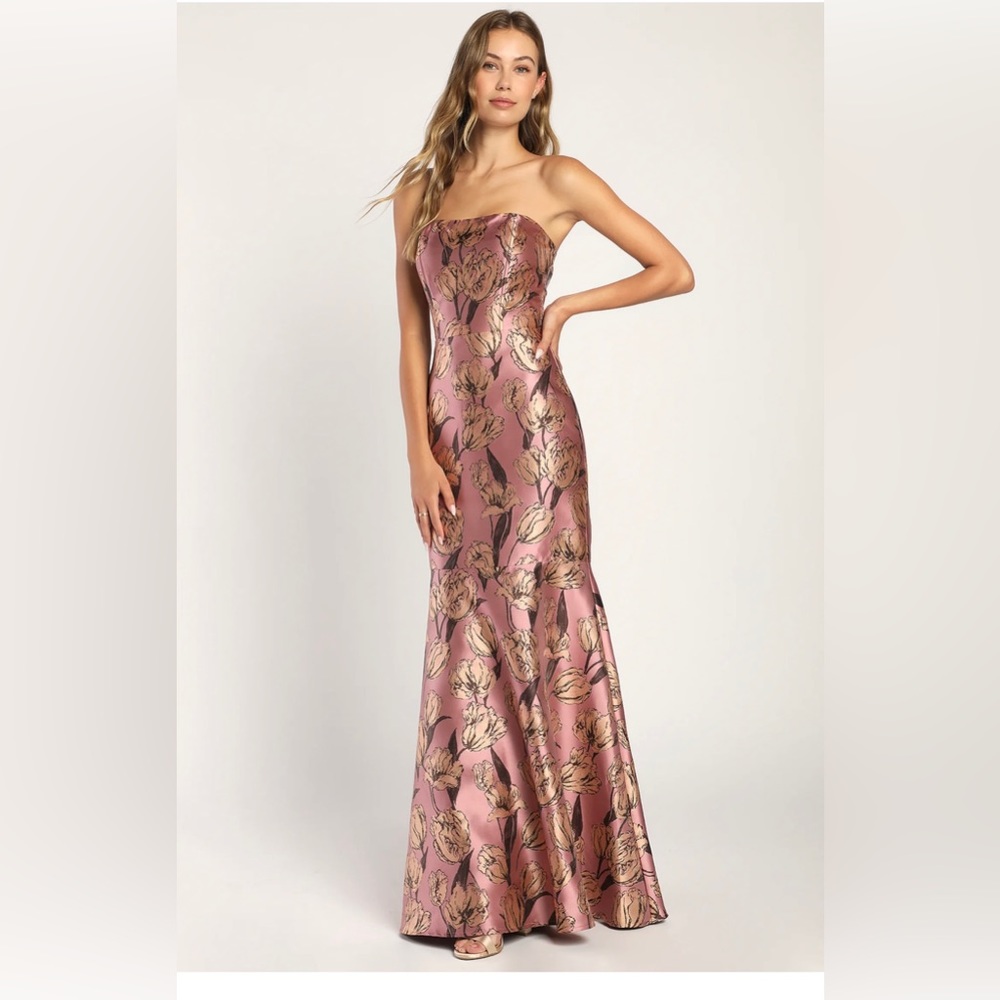 Gowning Around Mauve Floral Jacquard Strapless Maxi Dress